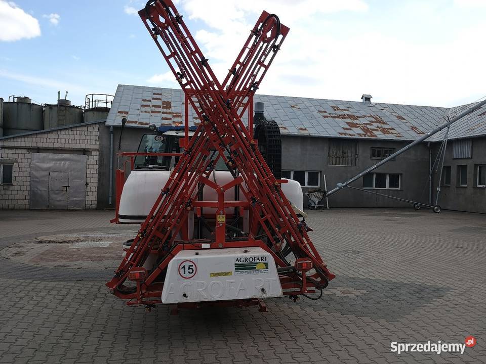 Opryskiwacz zawieszany 1200 L 15m komputer nieuszkodzony Łuków
