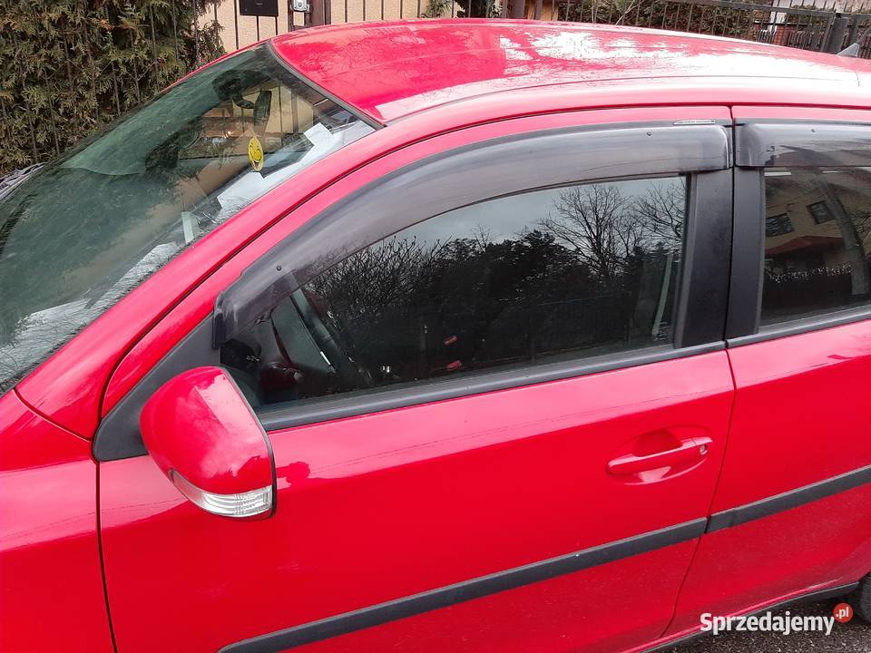 Toyota Urban Cruiser 2009 14 Diesel Warszawa