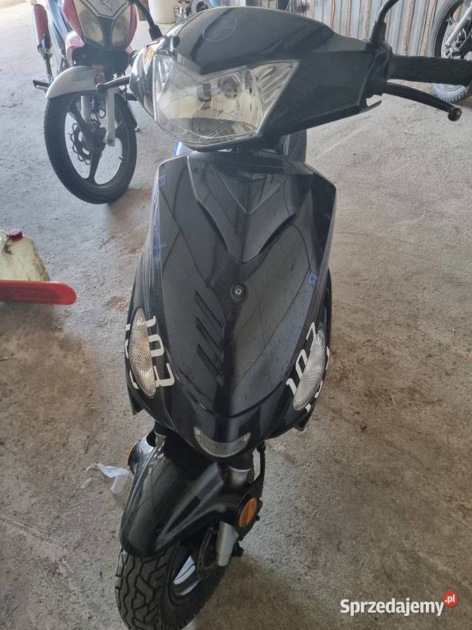 Skuter motorower Nowe Worowo sprzedam