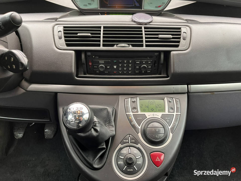 Peugeot 807 20 Zarejestrowany 7 osob Climatronic lakier metallic Częstochowa