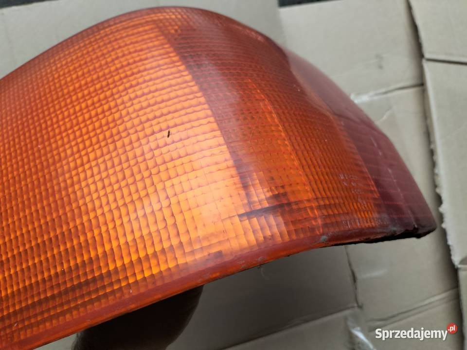 AUDI 80B3 B3 LAMPA TYŁ TYLNA LEWA osobowe Kamień-Kolonia