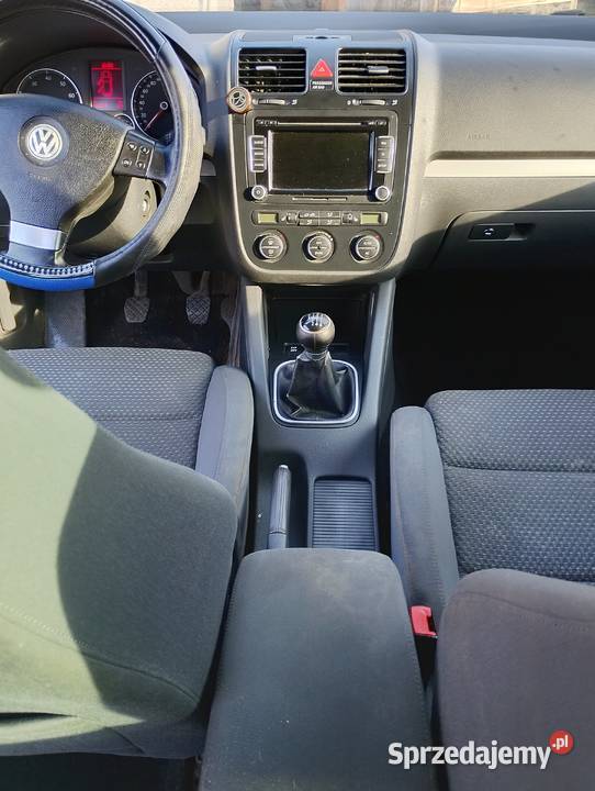 Volkswagen Golf 5 2009r Janowiec Wielkopolski