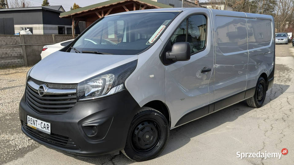 Opel Vivaro 16CDTi Long125Ciężarowy BUS 3Osoby Częstochowa