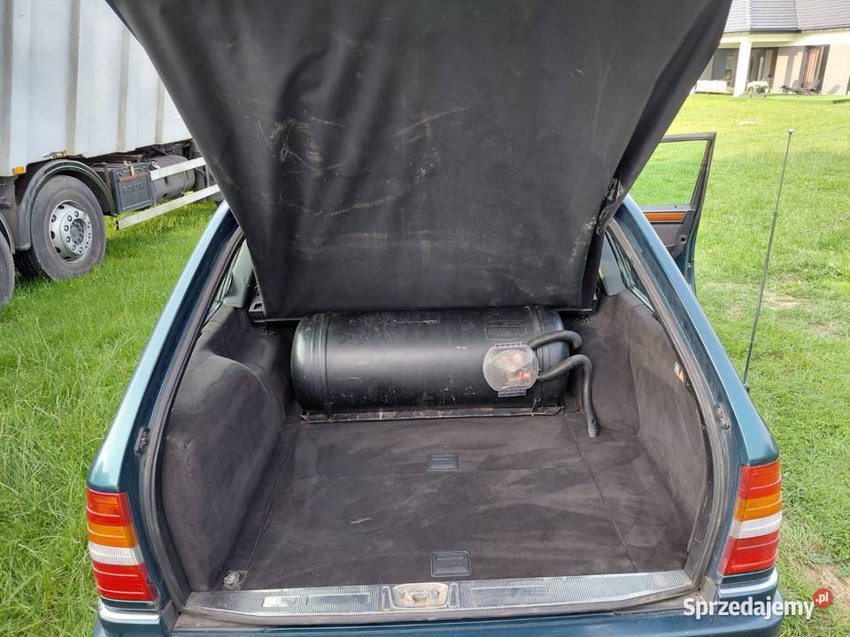 MERCEDES E KLASA W124 200 E KOMBI 20 BenzGAZ 136KM Załęże