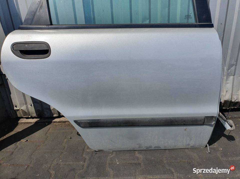 DRZWI PRAWE TYŁ VOLVO V40 32973 Pozostałe