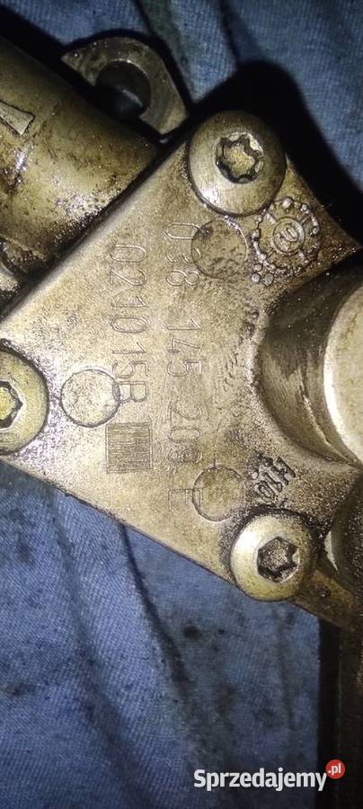 Pompa vacum 19 TDI 038145209 śląskie Bluszczów sprzedam