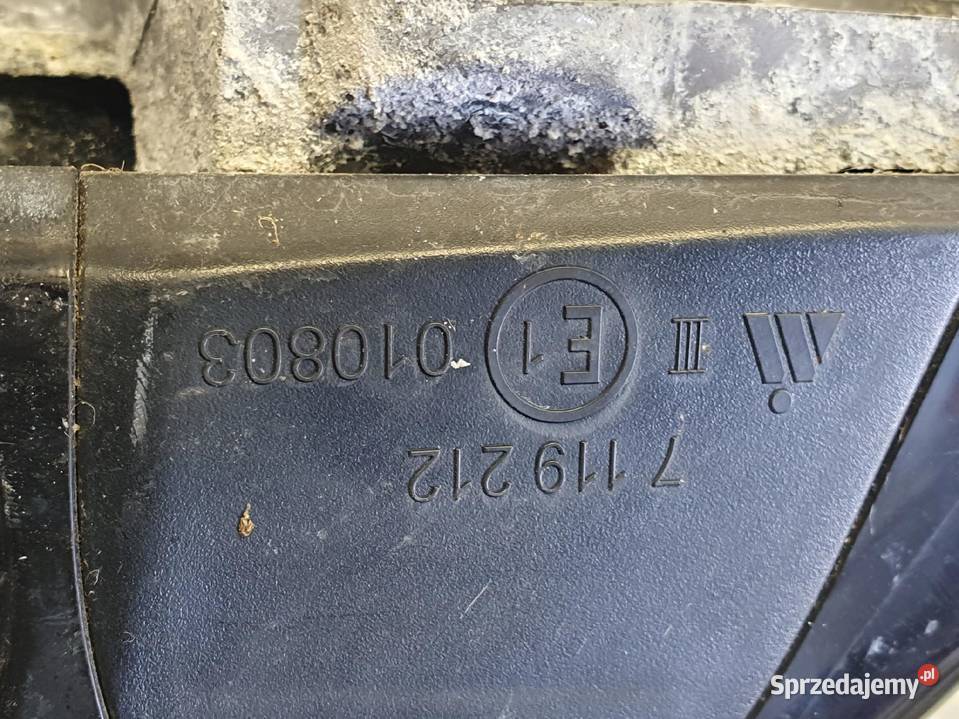 LUSTERKO LEWE BMW E90 E91 0412r KIEROWCY 3 Pin Rudka