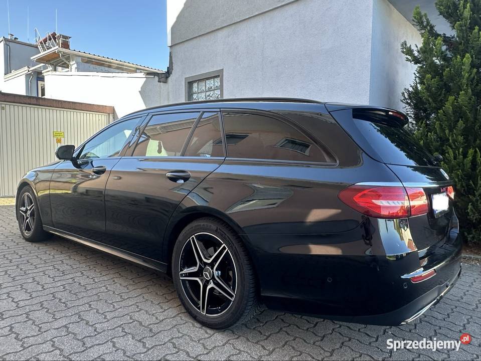 Mercedes Eklasa AMG Line Pano Kam 360 Widescreen Szczecinek