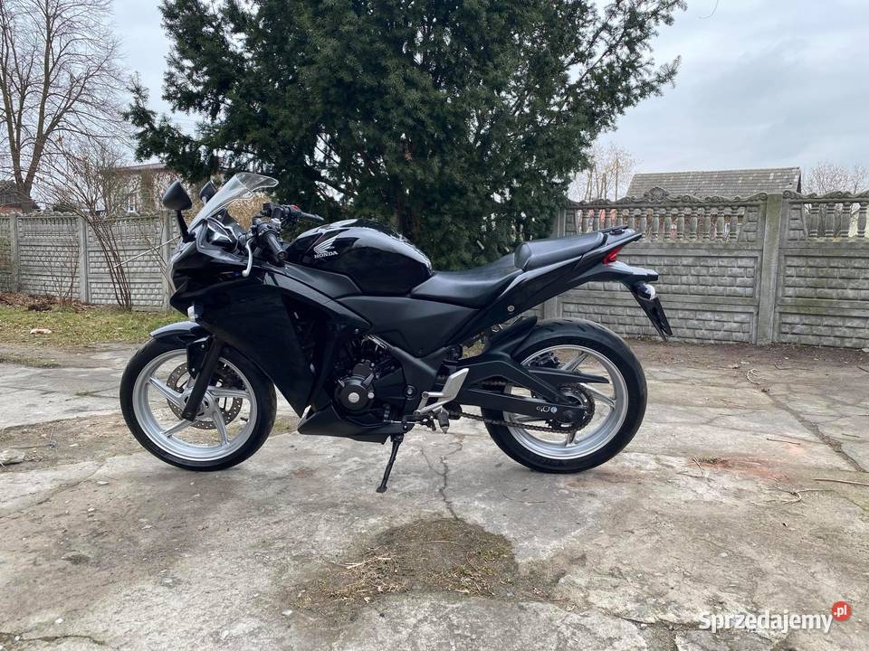 Honda CBR 250 2011 na 125A1B Radom