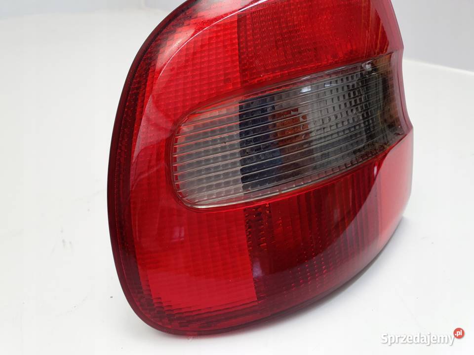 Volvo V40 I 9599r TYLNA LAMPA LEWA lewy tył osobowe Chełm sprzedam