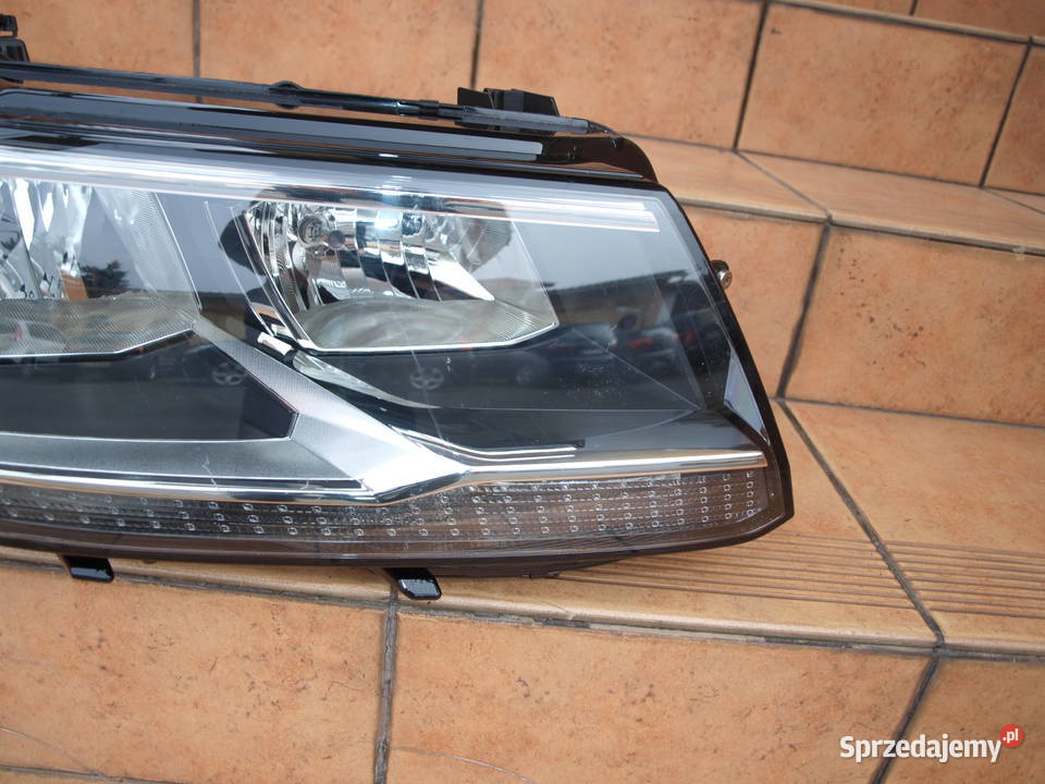 VW Tiguan lampa prawa przód zwykła 2016 2020r Kalisz