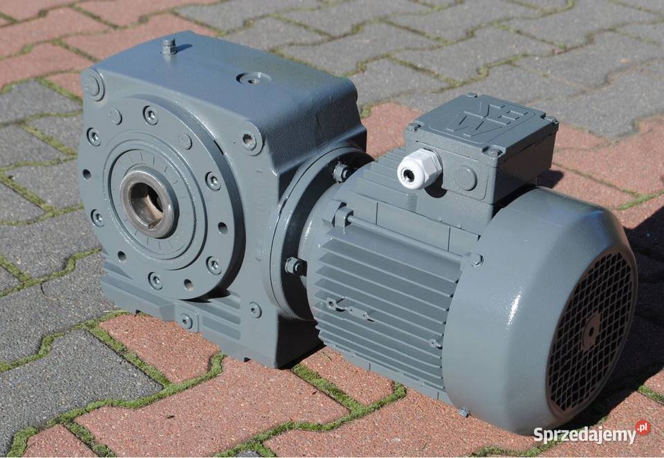 Motoreduktor kątowy 15kw 33obrmin firmy SEW
