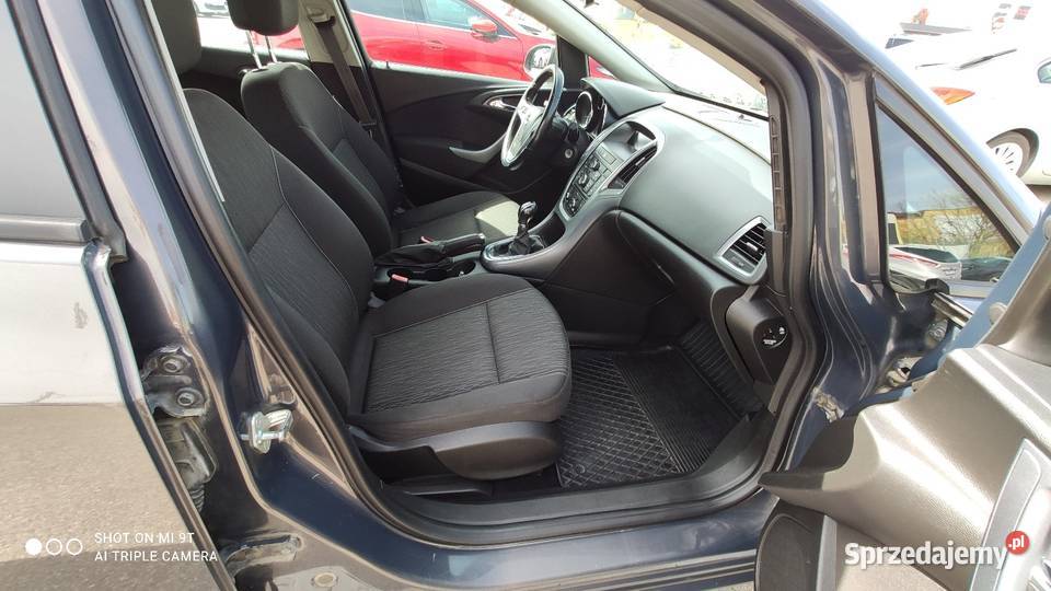 Opel Astra 2014 16 gaz Salon Polska Białystok