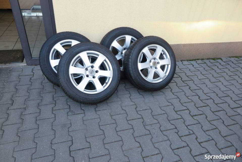 Audi A4 B8 18 benzyna aluminiowe felgi Jastrzębie-Zdrój