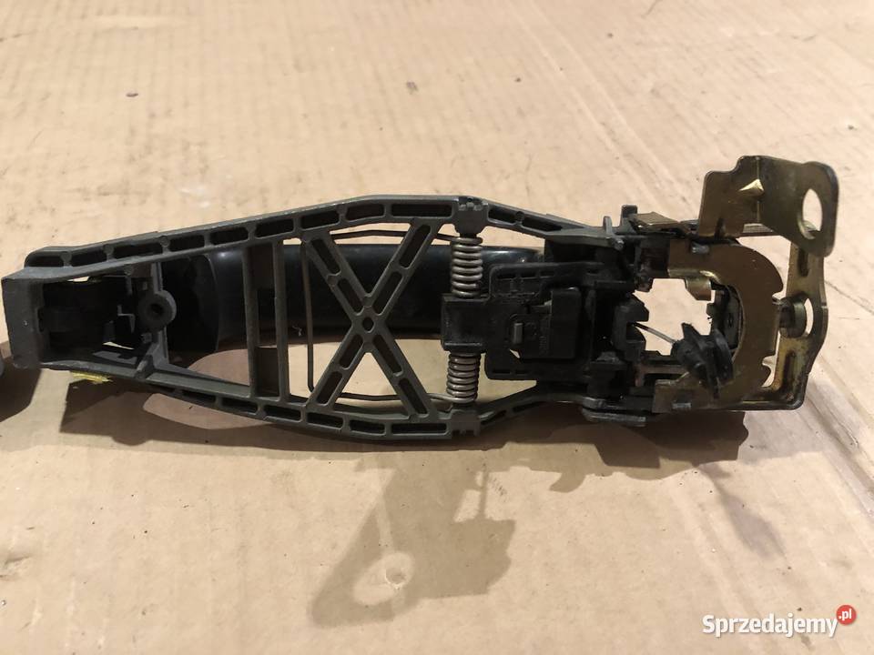 Mocowanie klamki drzwi lewa prawa strona VW T5 Nowy Sącz