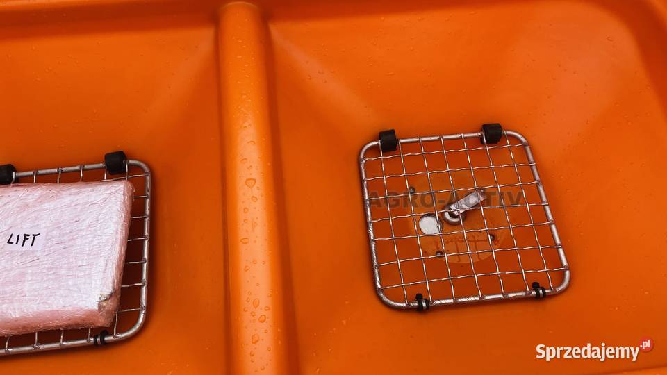 Rozsiewacz Nawozów dwutarczowy 600L1200L TORNADO Rozsiewacze nawozów Pińczów