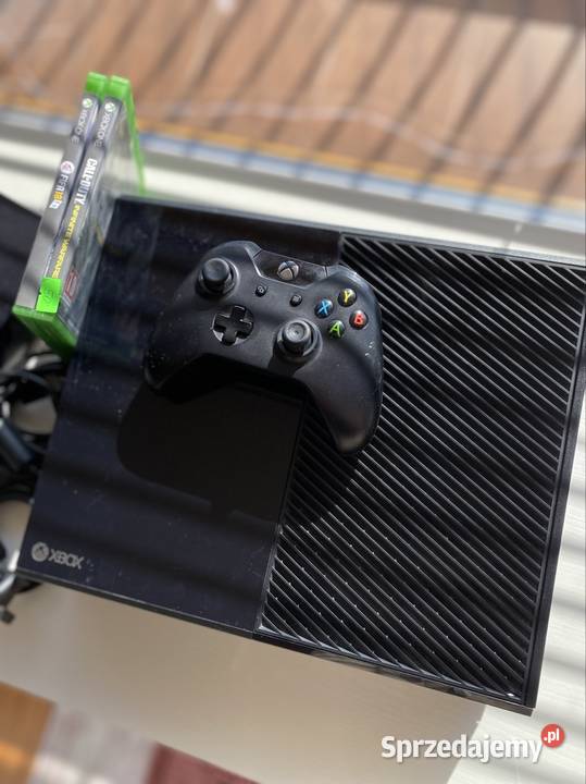 Xbox One 500GB Pad 2 Gry FIFA 18 Call of Duty Siedlce sprzedam