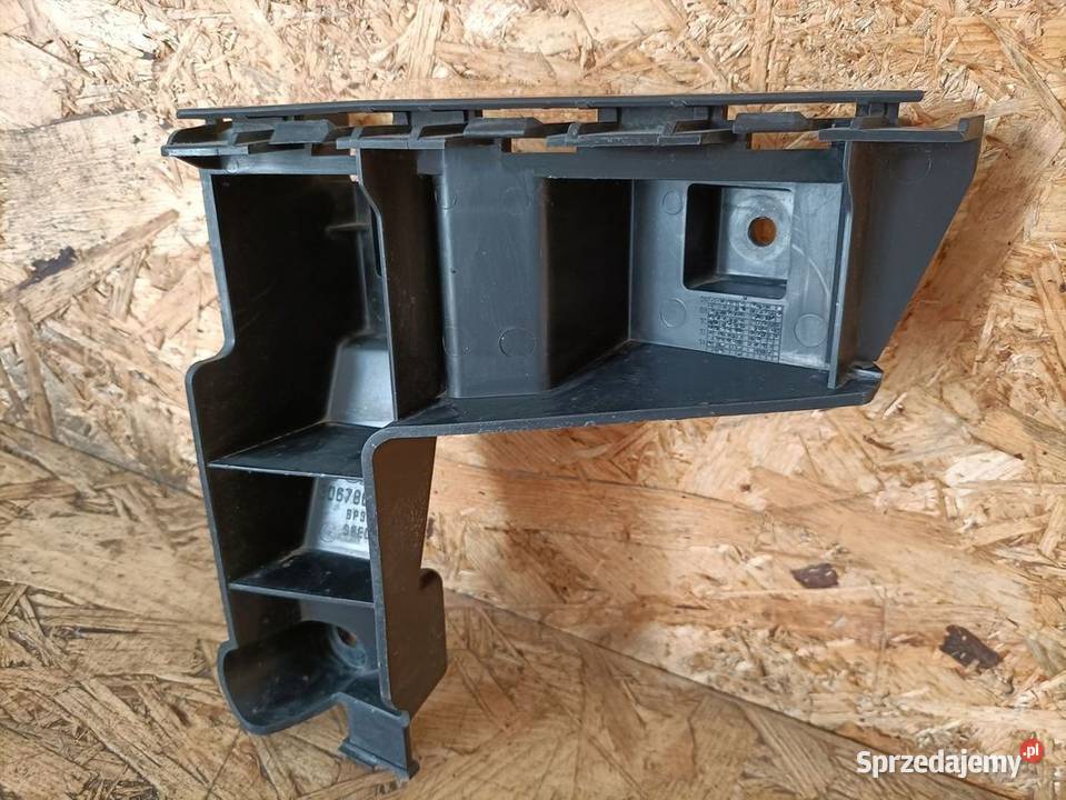 VOLVO V70 XC70 08 ŚLIZG ZDERZAKA PRAWY TYŁ Pleszew