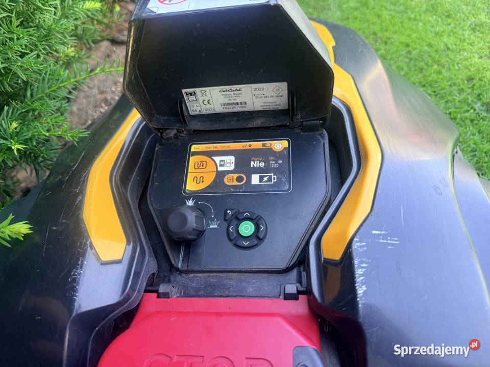 Kosiarka robot koszący CUB CADET XR5 1000