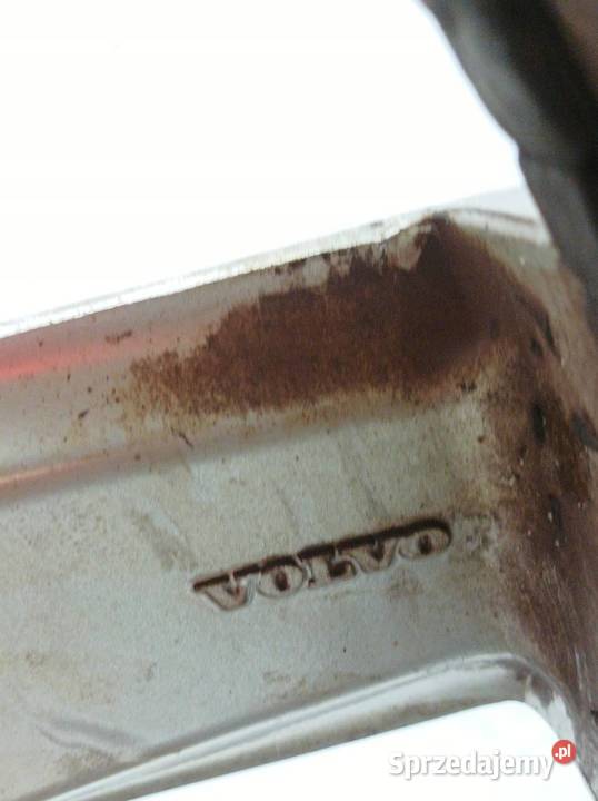 FELGA ALUMINIOWA R17 5X108 ET46 OC64MM 8JX17X46