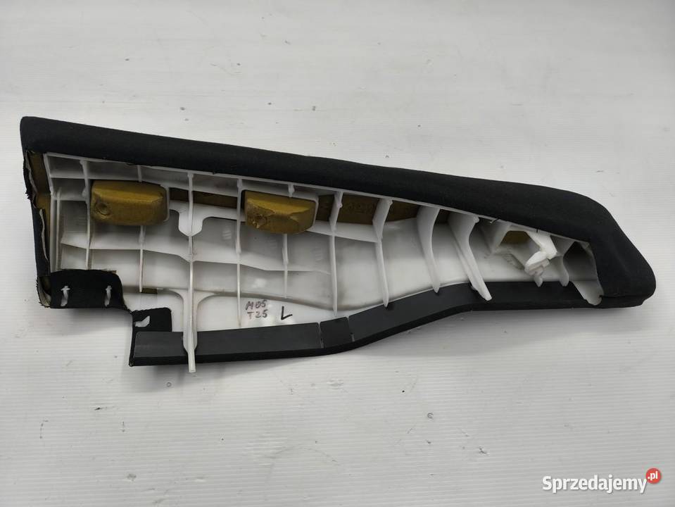 BOCZEK KANAPY TYŁ TOYOTA AVENSIS II T25 KOMBI