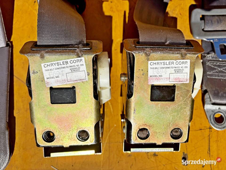 CHRYSLER LEBARON PASY BEZPIECZEŃSTWA PRZÓD Radom