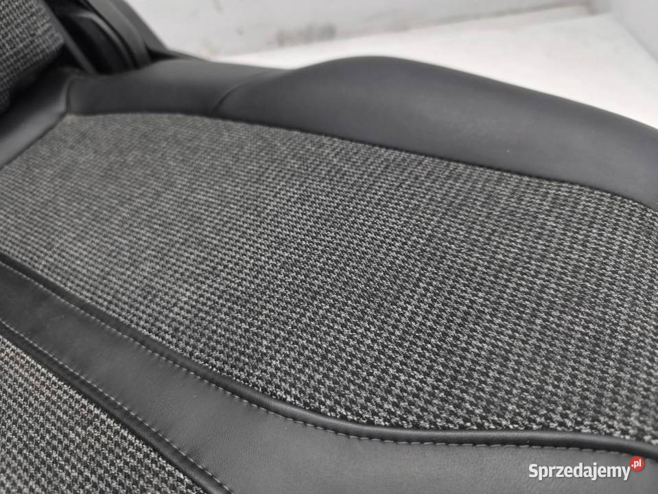 FOTEL LEWY TYŁ PEUGEOT 5008 II osobowe wielkopolskie sprzedam