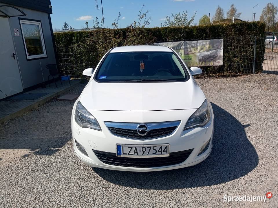 Opel Astra OPC Line 16 turbo benzyna 180