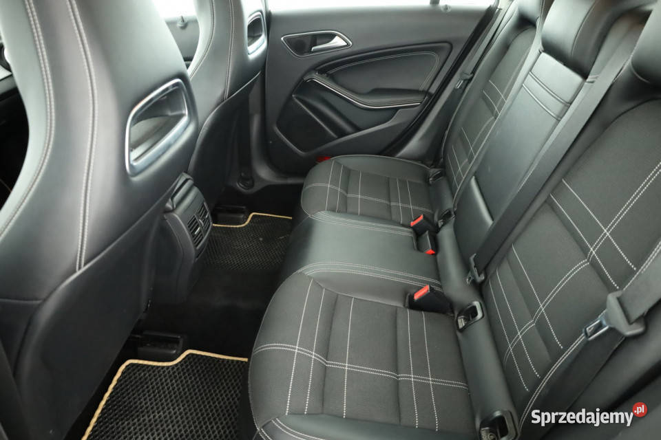 Mercedes CLA 200 gniazdo USB CLA