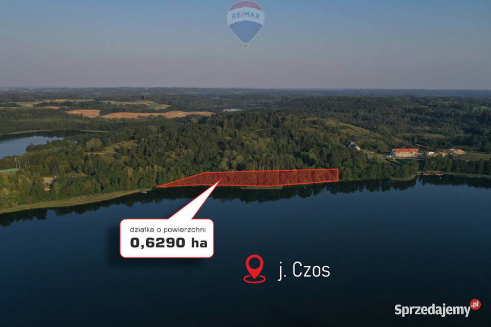 Działka budowlana z linią brzegową jez Czos