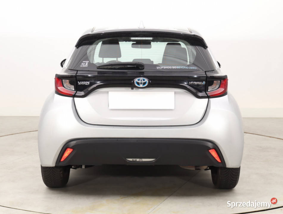Toyota Yaris 15 VVTi Hybrid klimatyzacja Yaris Bielany Wrocławskie