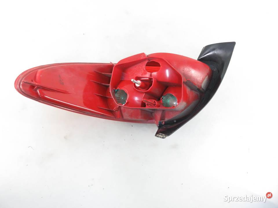 LAMPA LEWA TYLNA PEUGEOT 206 osobowe Lampy tylne sprzedam