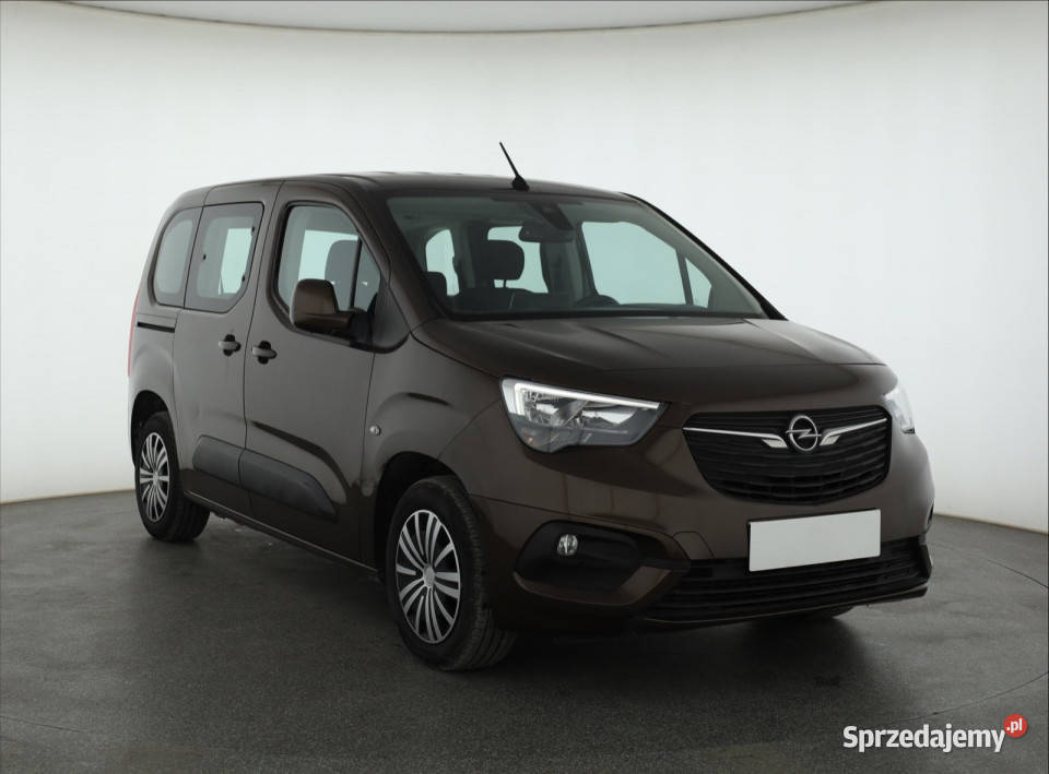Opel Combo 15 CDTI 138042km Piaseczno