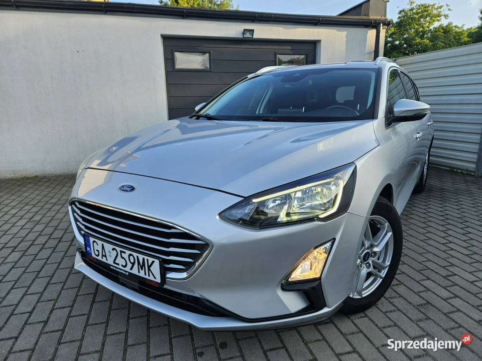 Ford Focus 10 100 niski przebieg NOWY serwis ASO Gdynia