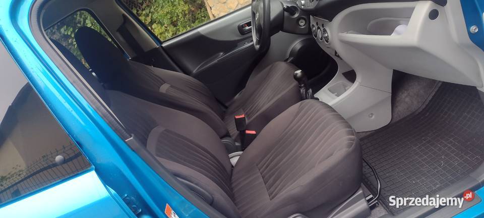 nissan pixo 10 benzyna klima wspomaganie piękne Pixo Nissan