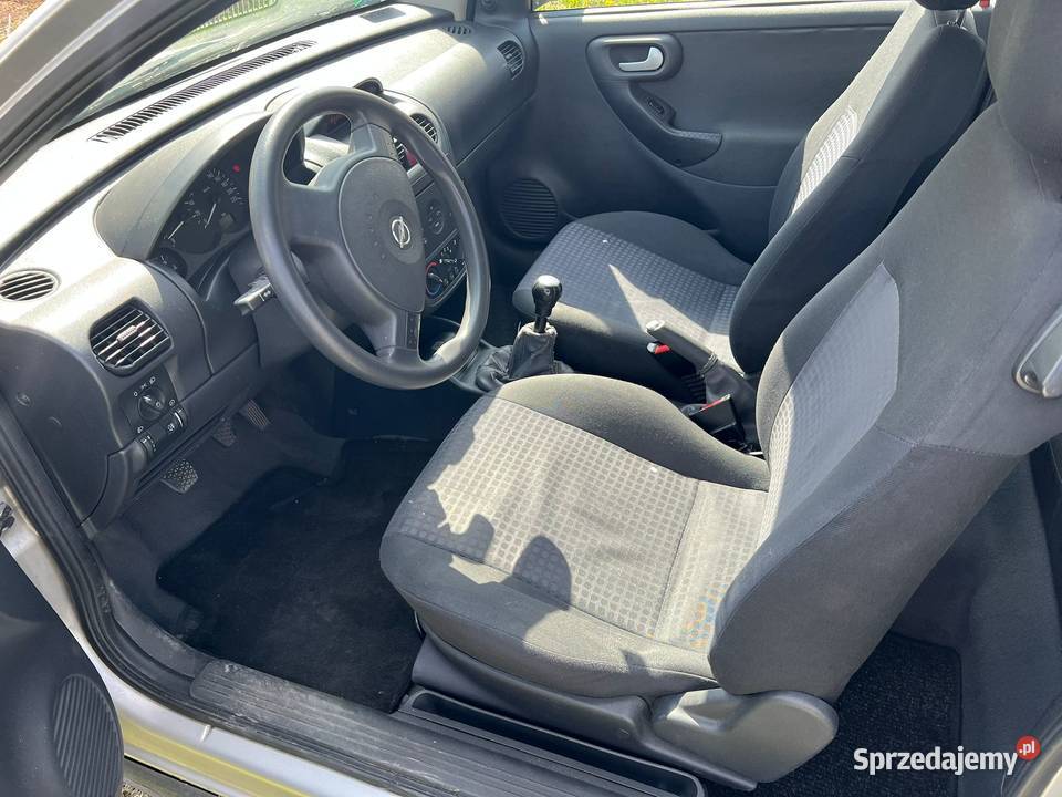 Opel Corsa C 12 2004r opłaty do listopada