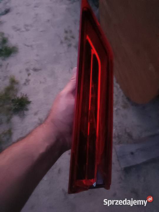 Lampa tył tylna klapa Volvo XC60 II lewa Zawadówka