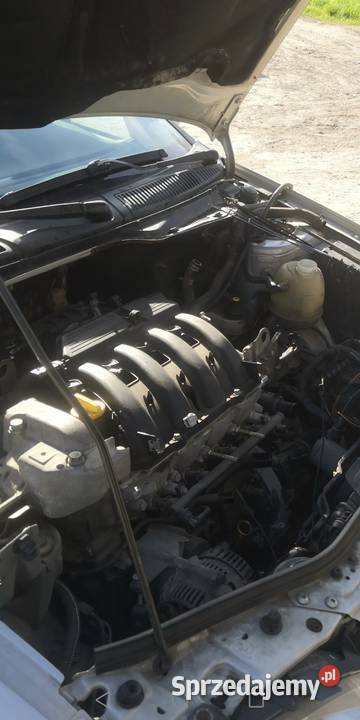 Silnik ze skrzynią biegów Renault megane 16 16v