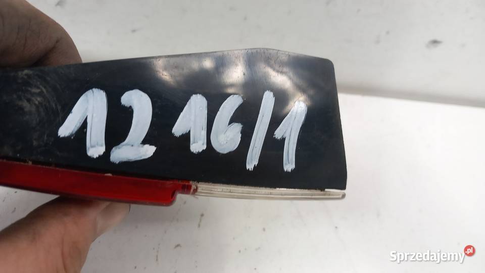 RENAULT MEGANE III CABRIO LAMPA TYŁ PRAWA W Zbierkowo