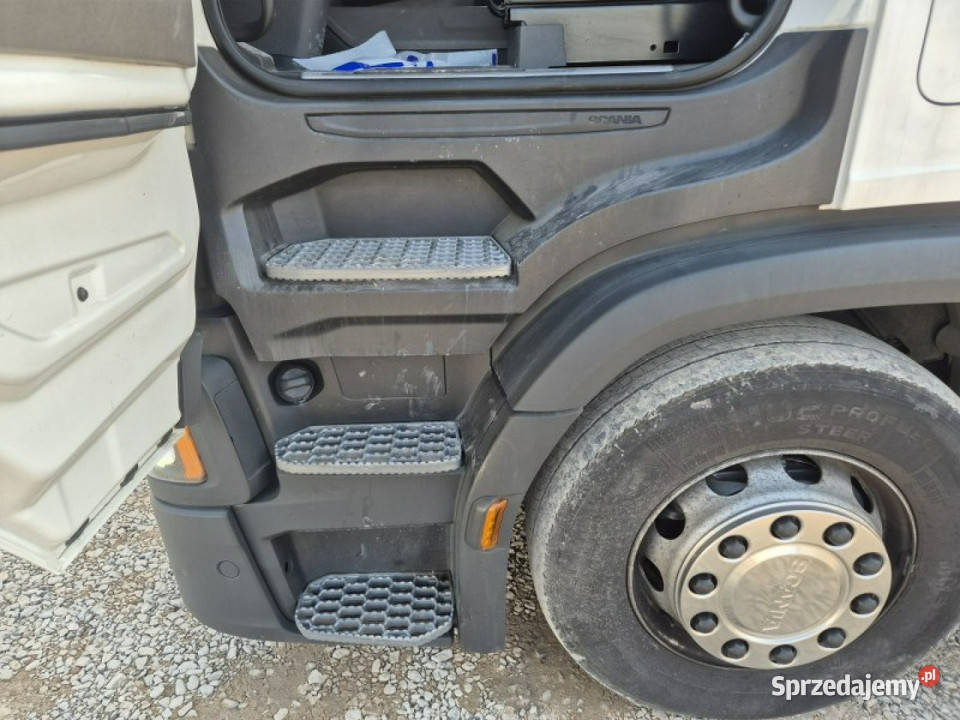 Scania R450 Samochody ciężarowe Komorniki