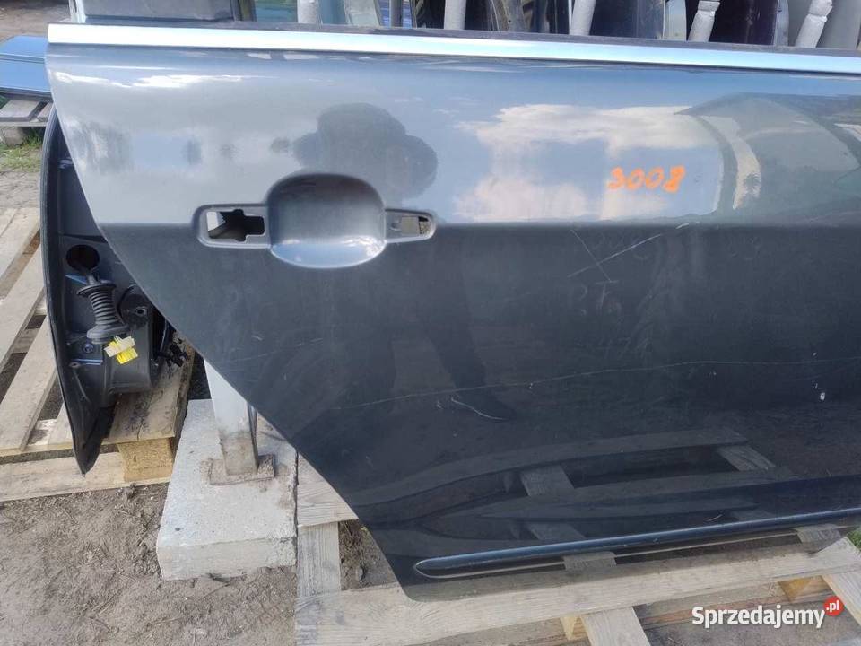DRZWI PRAWY TYŁ PEUGEOT 3008 sprzedam