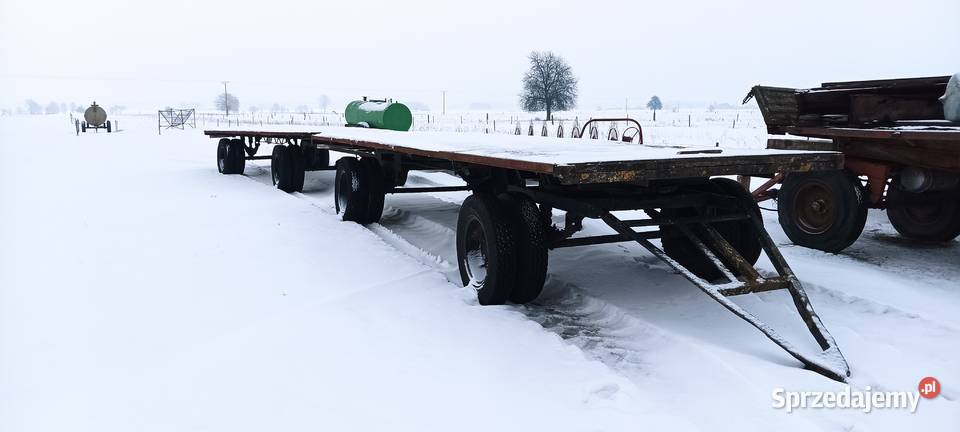 Przyczepy do bel Przyczepy rolnicze Dylewo