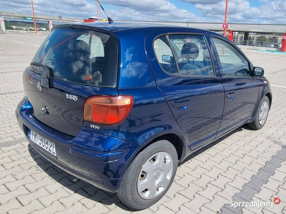 Sprzedam Toyotę Yaris 1gen w bogatej wersji Sol Yaris świętokrzyskie Kielce