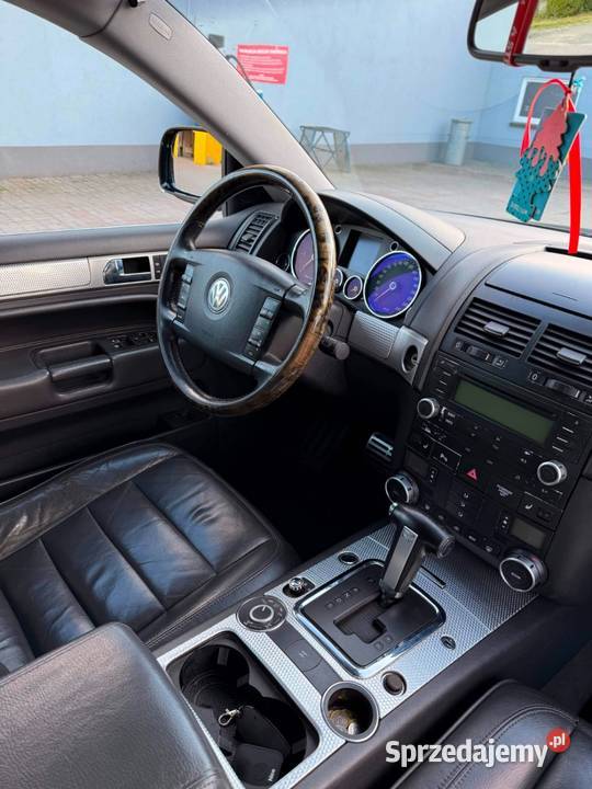 VW Touareg 4x4 automat hak 25 tdi hak pakiet w12 Bielowy