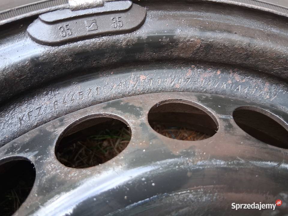 Felgi stalowe 15 Opel Corsa D z oponami zima Radom