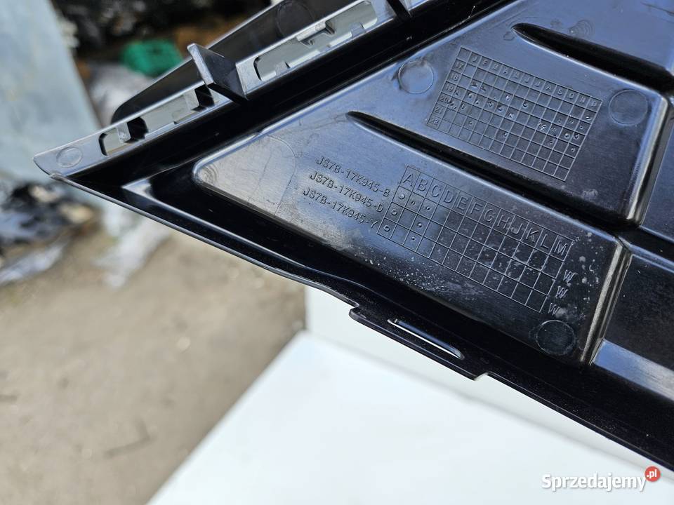 FORD MONDEO MK5 V LIFT KRATKA ŚRODKOWA ZDERZAKA Atrapy Międzychód sprzedam