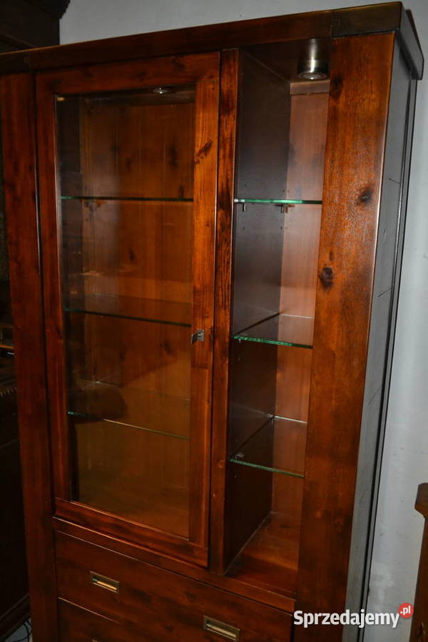 witryna kolonialna lite drewno