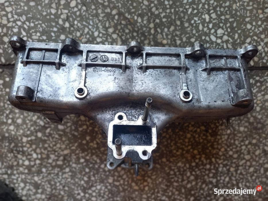 Kolektor Ssący 17111 0r010 Toyota Rav4 Iii 2008r osobowe Wola Jachowa