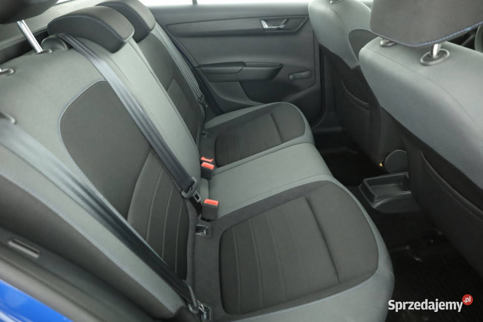 Skoda Fabia 10 TSI manualna
