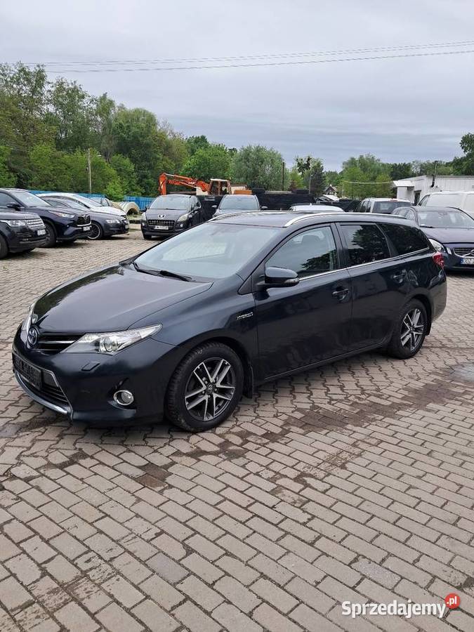 Toyota Auris Hybrid 2014 Wrocław